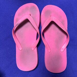 Old Navy Pink Women's Flip Flops Sz 8 Womens Foam, Bright, Summer, Fun Good cond